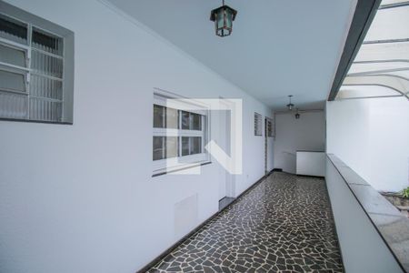 Casa à venda com 460m², 7 quartos e 5 vagas Casa à venda com 460m², 7 quartos e 5 vagasVaranda - Fundos