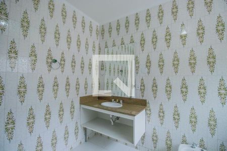 Casa à venda com 460m², 7 quartos e 5 vagas Casa à venda com 460m², 7 quartos e 5 vagasBanheiro 2