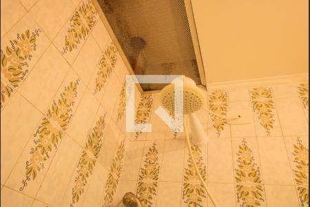 Casa à venda com 460m², 7 quartos e 5 vagas Casa à venda com 460m², 7 quartos e 5 vagasBanheiro 2- Fundos