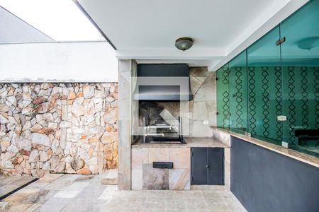 Casa à venda com 460m², 7 quartos e 5 vagas Casa à venda com 460m², 7 quartos e 5 vagasQuintal - Churrasqueira