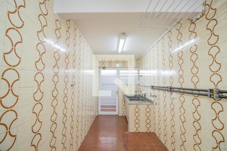 Casa à venda com 460m², 7 quartos e 5 vagas Casa à venda com 460m², 7 quartos e 5 vagasÁrea de Serviço