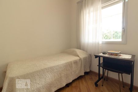 Apartamento à venda com 95m², 3 quartos e 2 vagasDormitório 2