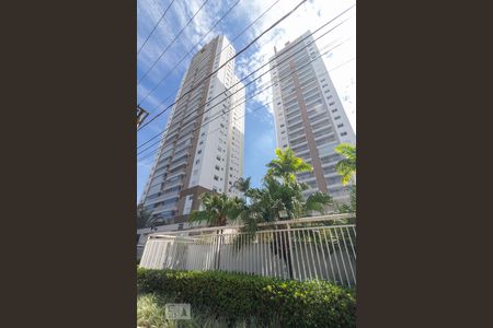 Apartamento à venda com 95m², 3 quartos e 2 vagasFachada