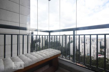 Varanda de apartamento para alugar com 2 quartos, 51m² em Vila Andrade, São Paulo