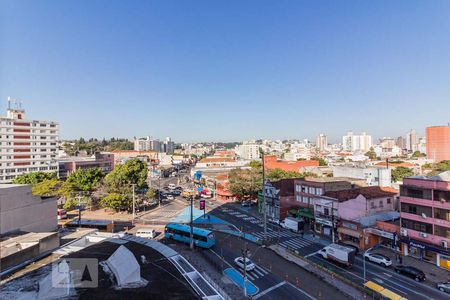 Vista da Sala de apartamento para alugar com 2 quartos, 50m² em Azenha, Porto Alegre