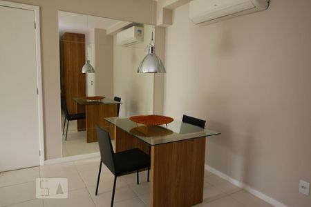 Apartamento para alugar com 67m², 2 quartos e 1 vagaSala de Jantar