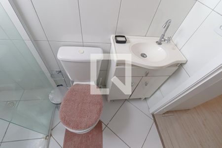 Banheiro da Suite de apartamento para alugar com 1 quarto, 35m² em Portão, Curitiba