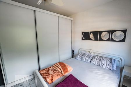 Casa à venda com 270m², 4 quartos e 2 vagasQuarto