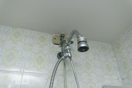 Detalhe do banheiro de apartamento para alugar com 2 quartos, 60m² em Vila do Encontro, São Paulo