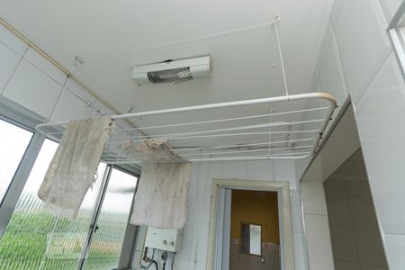 Apartamento à venda com 60m², 2 quartos e 1 vaga Apartamento à venda com 60m², 2 quartos e 1 vagaDetalhe da área de serviço