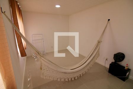 Casa de condomínio à venda com 240m², 3 quartos e 1 vaga Casa de condomínio à venda com 240m², 3 quartos e 1 vagaQuarto
