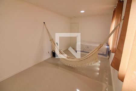 Casa de condomínio à venda com 240m², 3 quartos e 1 vaga Casa de condomínio à venda com 240m², 3 quartos e 1 vagaQuarto