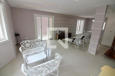 Casa de condomínio à venda com 240m², 3 quartos e 1 vaga Casa de condomínio à venda com 240m², 3 quartos e 1 vagaSala