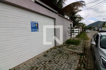 Casa de condomínio à venda com 240m², 3 quartos e 1 vaga Casa de condomínio à venda com 240m², 3 quartos e 1 vagaplaquinha instalada no imovel