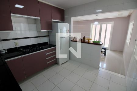 Casa de condomínio à venda com 240m², 3 quartos e 1 vaga Casa de condomínio à venda com 240m², 3 quartos e 1 vagaCozinha