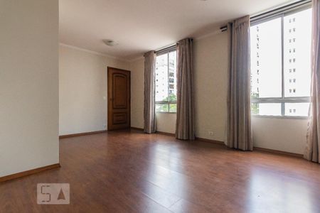 Apartamento para alugar com 73m², 2 quartos e 1 vaga Apartamento para alugar com 73m², 2 quartos e 1 vagaSala