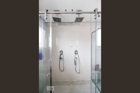 Casa de condomínio à venda com 350m², 4 quartos e 4 vagasBanheiro Suíte Superior