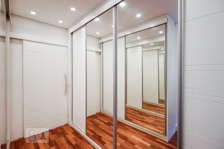 Casa de condomínio à venda com 350m², 4 quartos e 4 vagasSuíte Superior