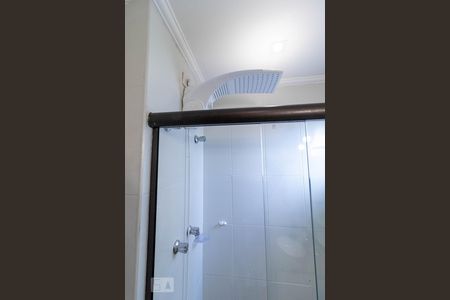 Apartamento à venda com 130m², 3 quartos e 3 vagasBanheiro da Suíte 2 - Chuveiro Elétrico