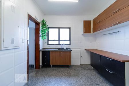 Apartamento à venda com 130m², 3 quartos e 3 vagasCozinha