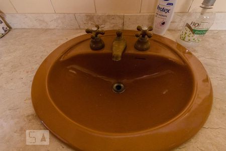 Casa à venda com 470m², 3 quartos e 8 vagasDetalhe da Suite do Quarto 03