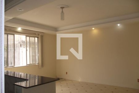 Casa para alugar com 400m², 4 quartos e 3 vagasCozinha