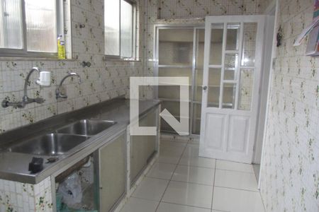 Casa para alugar com 400m², 4 quartos e 3 vagasCozinha