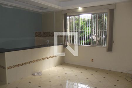 Casa para alugar com 400m², 4 quartos e 3 vagasSala