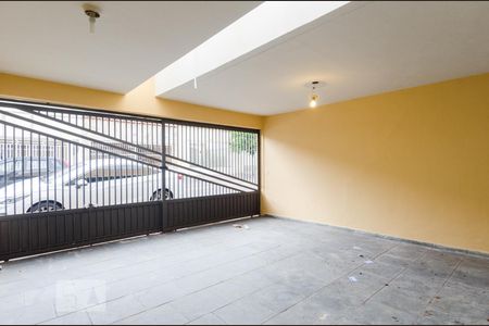 Garagem de casa à venda com 2 quartos, 180m² em Rudge Ramos, São Bernardo do Campo