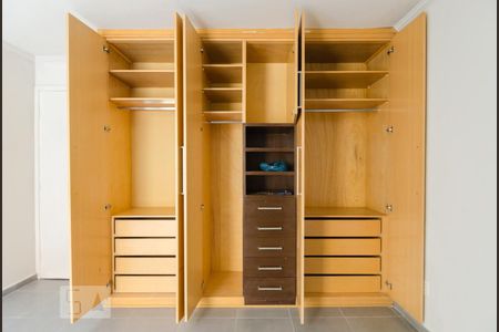 Casa à venda com 180m², 3 quartos e 2 vagasQuarto 2