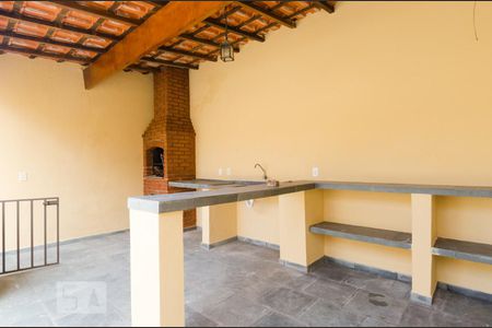 Casa à venda com 180m², 3 quartos e 2 vagasChurrasqueira