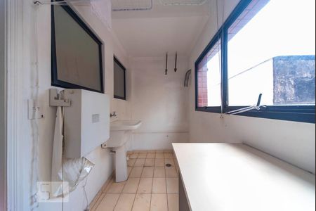 Apartamento para alugar com 130m², 3 quartos e 2 vagasÁrea de Serviço