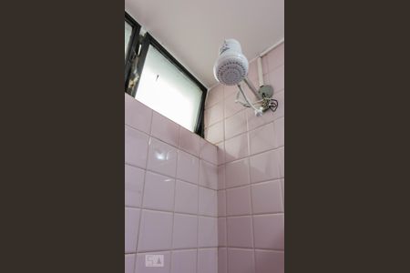 Apartamento à venda com 170m², 4 quartos e 1 vagaChuveiro Banheiro Quarto 4 Suíte