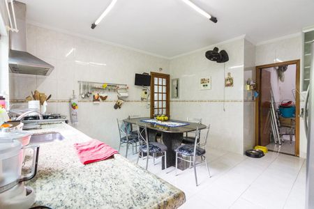 Casa à venda com 210m², 3 quartos e 5 vagasCozinha