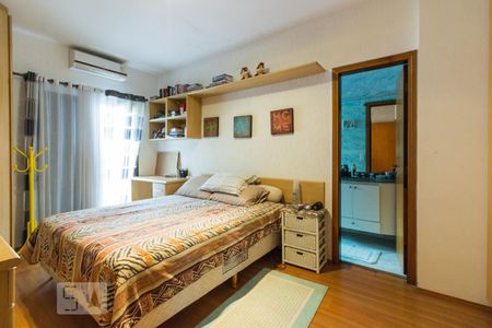 Casa à venda com 210m², 3 quartos e 5 vagasSuite 2