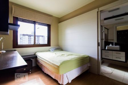 Apartamento à venda com 177m², 3 quartos e 4 vagasSuíte 1