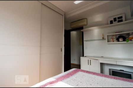 Apartamento à venda com 177m², 3 quartos e 4 vagasQuarto 1