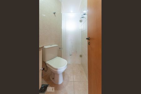 Banheiro de apartamento para alugar com 3 quartos, 92m² em Cambuí, Campinas