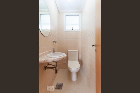 Lavabo de apartamento para alugar com 3 quartos, 92m² em Cambuí, Campinas