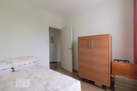 Apartamento à venda com 75m², 2 quartos e 1 vagaQuarto 2