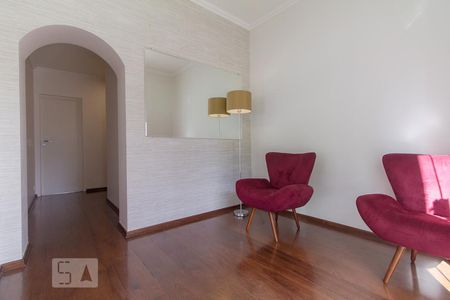 Apartamento à venda com 75m², 2 quartos e 1 vagaHall social