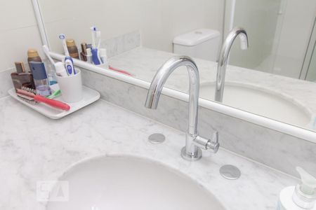 Apartamento à venda com 75m², 2 quartos e 1 vagaBanheiro 2