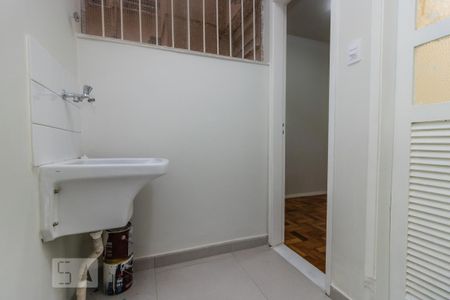 Apartamento para alugar com 60m², 3 quartos e sem vagaÁrea de serviço