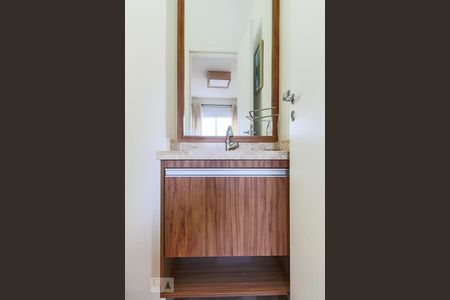 Lavabo de apartamento para alugar com 2 quartos, 85m² em Bela Vista, São Paulo