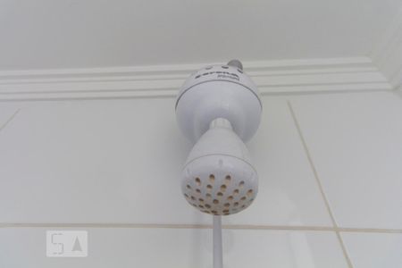 Banheiro social de apartamento para alugar com 1 quarto, 52m² em Bosque da Saúde, São Paulo