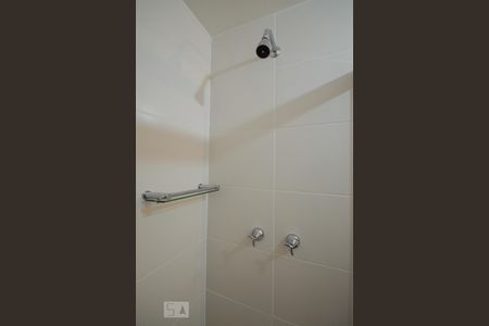 Banheiro de kitnet/studio para alugar com 1 quarto, 26m² em Campos Elíseos, São Paulo