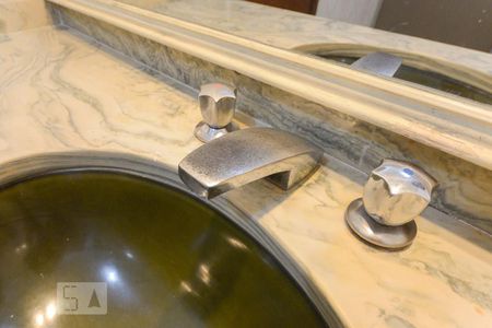 Apartamento para alugar com 98m², 3 quartos e 1 vagaBanheiro suíte torneira