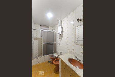 Banheiro de apartamento para alugar com 3 quartos, 98m² em Tijuca, Rio de Janeiro