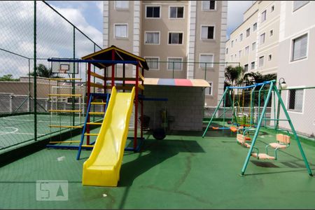 Apartamento para alugar com 50m², 2 quartos e 1 vaga Apartamento para alugar com 50m², 2 quartos e 1 vagaDependências do prédio - playground