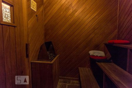 Casa para alugar com 850m², 4 quartos e 6 vagas Casa para alugar com 850m², 4 quartos e 6 vagasSauna